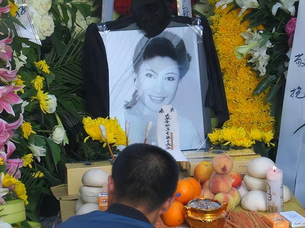 回顾:高秀敏,赵本山恩怨未消就患病离世,何庆魁:因为一个谎言