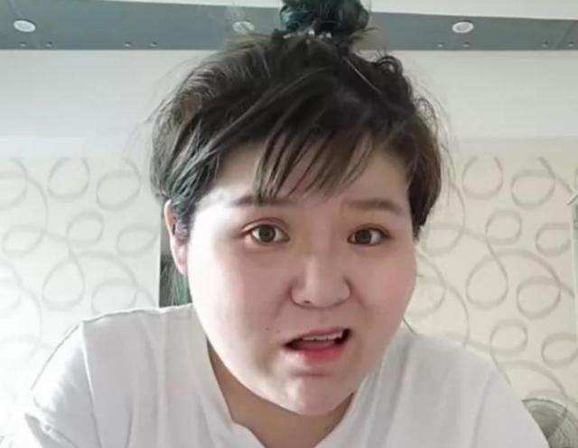 回顾:湖南网红张焱:生于贫穷农村,靠"坑爹"爆火,年入100万元