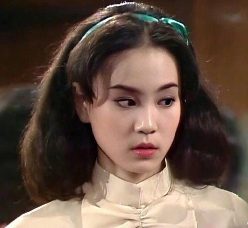 回顾"琼女郎"刘雪华:为爱摘除子宫,老公却坠楼身亡,一生无儿无女