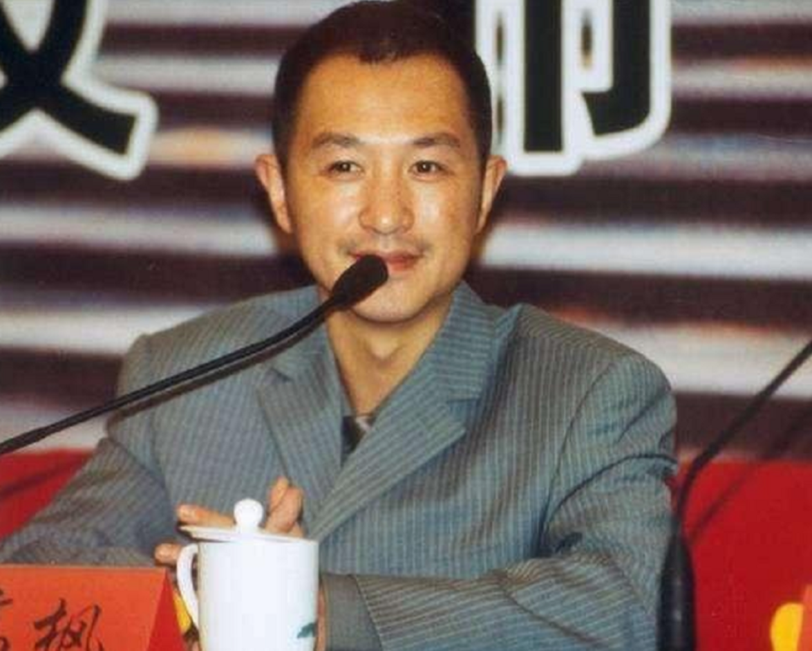 回顾高枫:去世20年后,妹妹曾泉移居美国,父母的坚持令人泪目