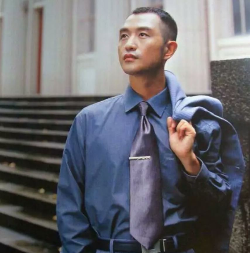 回顾高枫:去世20年后,妹妹曾泉移居美国,父母的坚持令人泪目