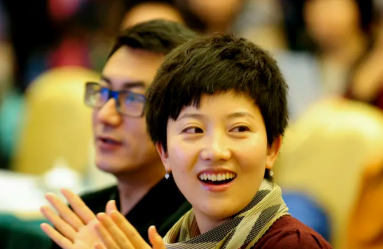 回顾鲁健:32岁娶小6岁的郑天亮,婚后分居15年,分居背后有辛酸