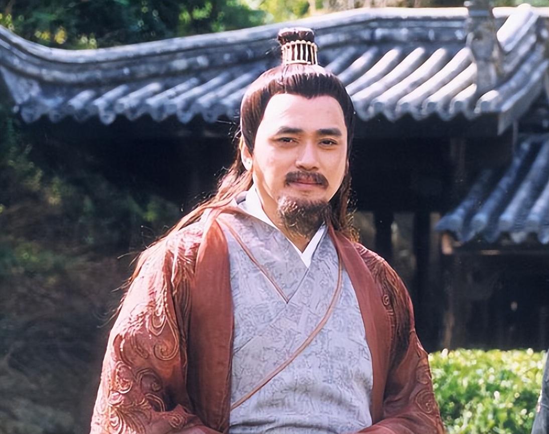 此剧之后汤镇业在内地打开了市场,先后接拍了《外来妹》《一家两制》