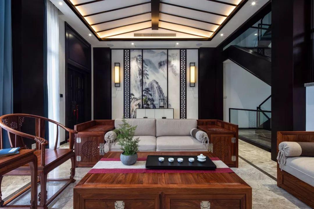 众多装修风格中,新中式化繁为简,既富有韵味,又不失现代感