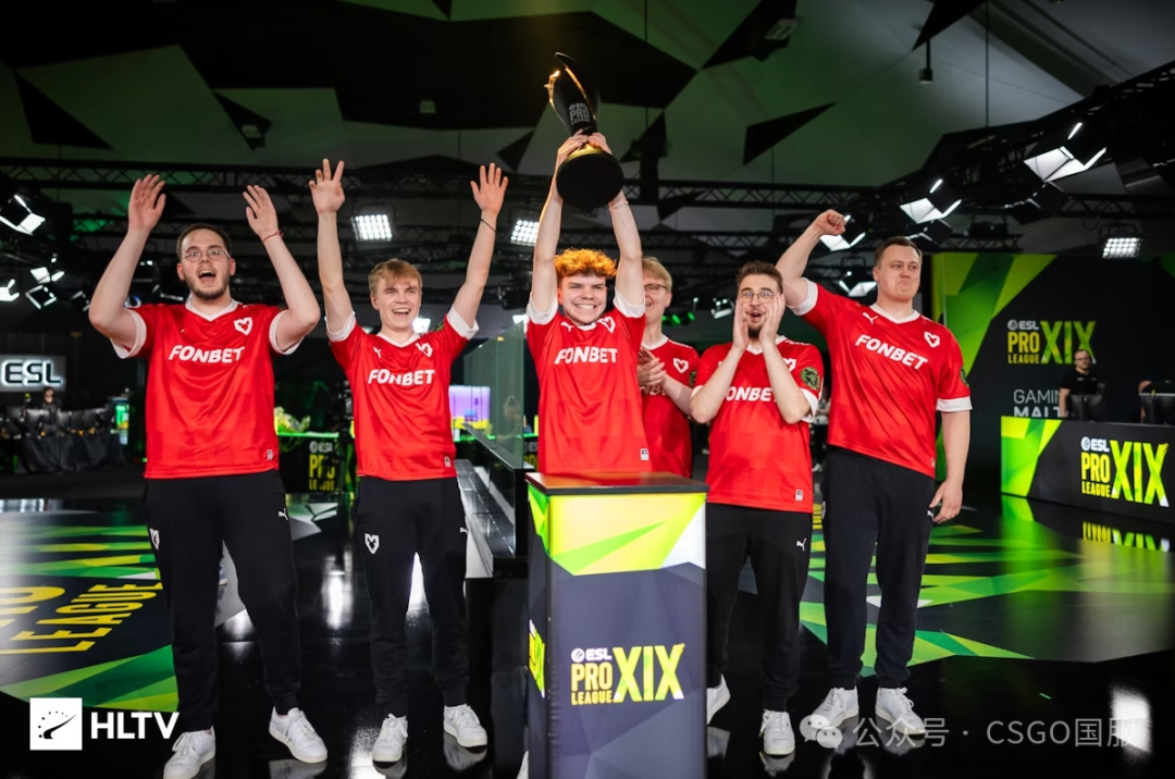 【MOUZ三图横扫Vitality,蝉联EPL冠军!薯薯追平阿汤哥MVP数】