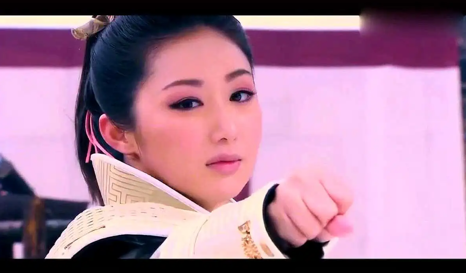 隋唐女将新月娥:斩杀罗士信,生擒程咬金,为何却死于新婚之夜?