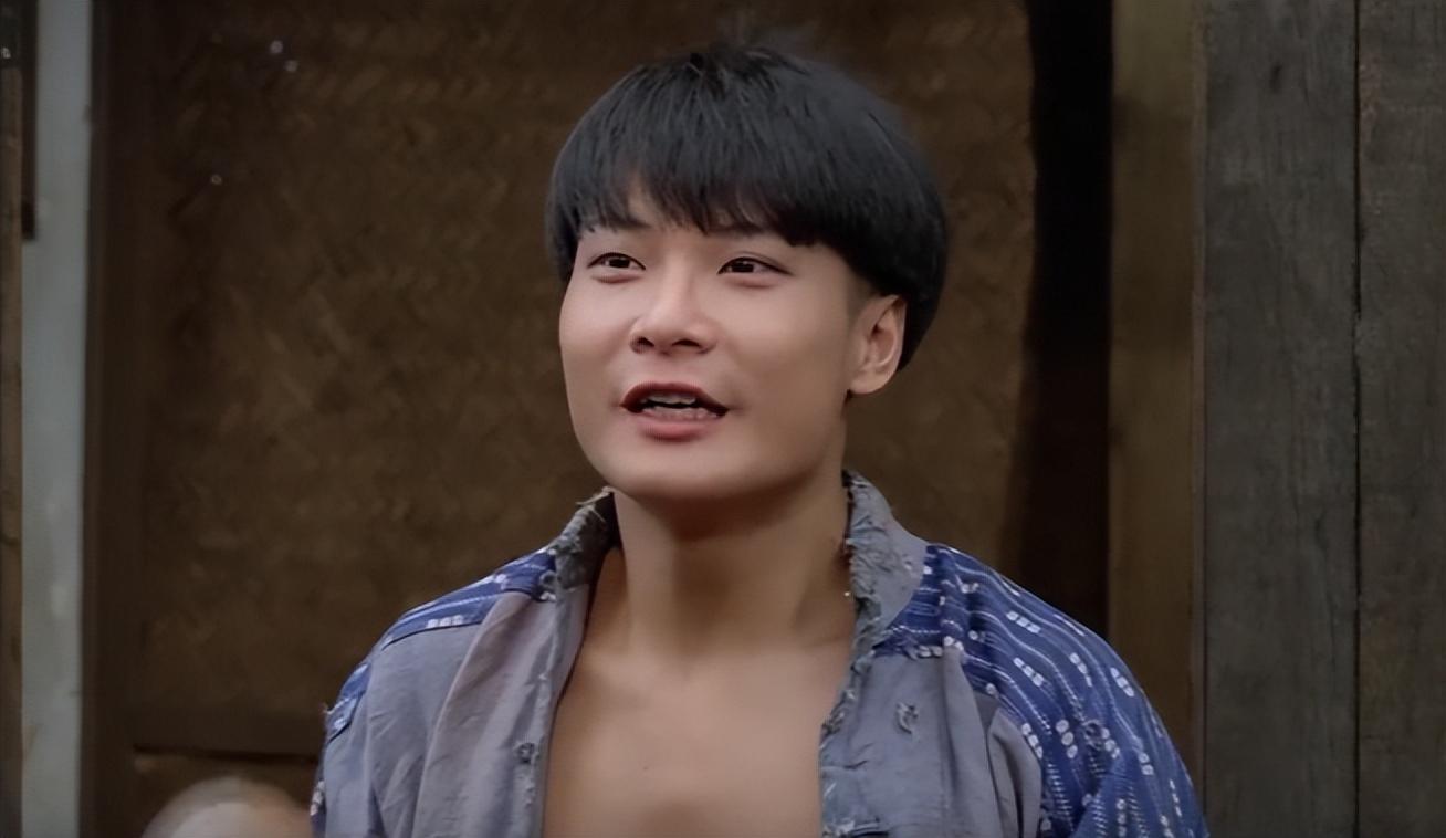 回顾《东方秃鹰》35年后演员境况,洪金宝成老翁,4位大佬已逝