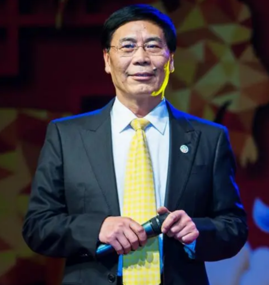 回顾相声演员笑林:离世后,儿子撑起家庭,妻子的痴爱让人泪目