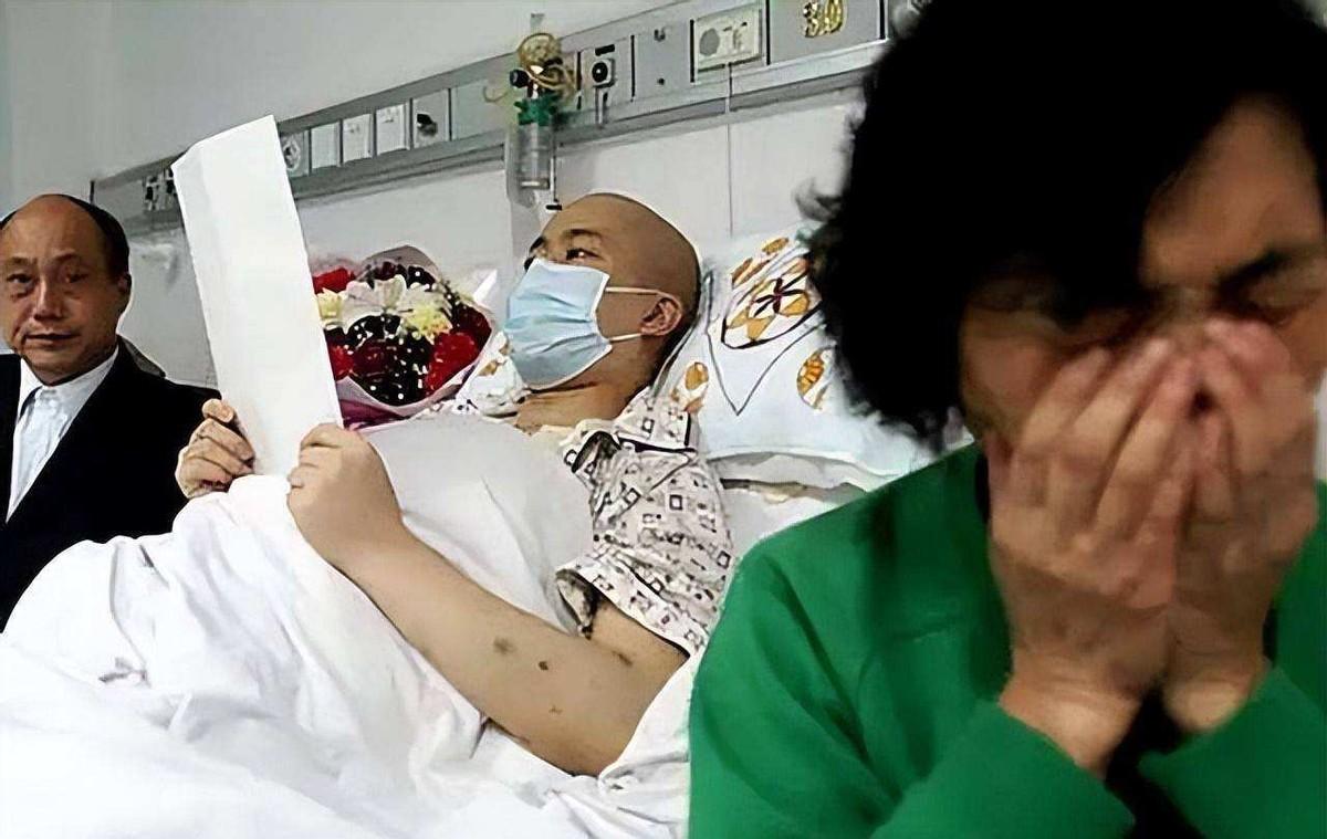 张迪是辽宁沈阳人,父母都是普通的工人,常年在外面打工.