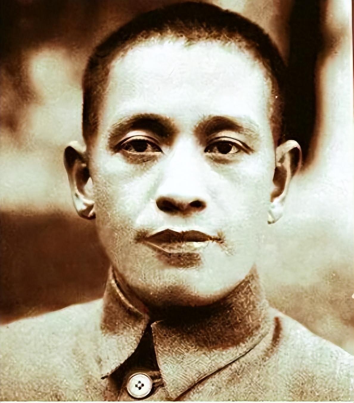 著名的"逃跑"将军,一直活到103岁,生下一儿子家喻户晓