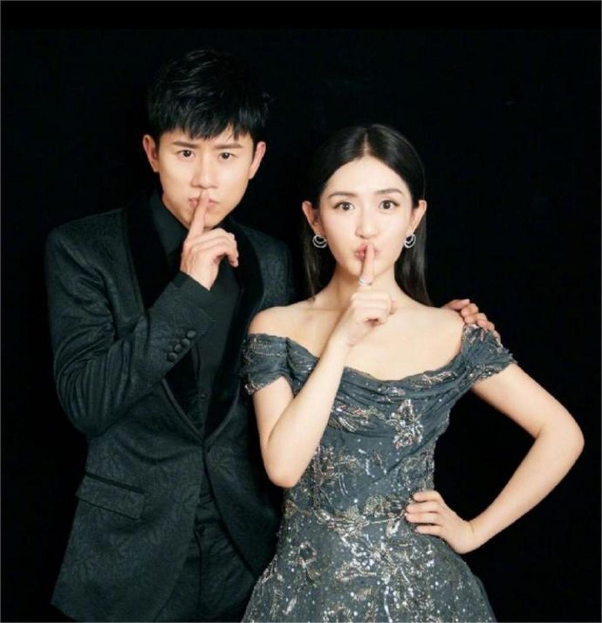 张杰与歌手的恩怨# 张杰感恩洪涛在出道时期的鼓励,义无反顾的推迟