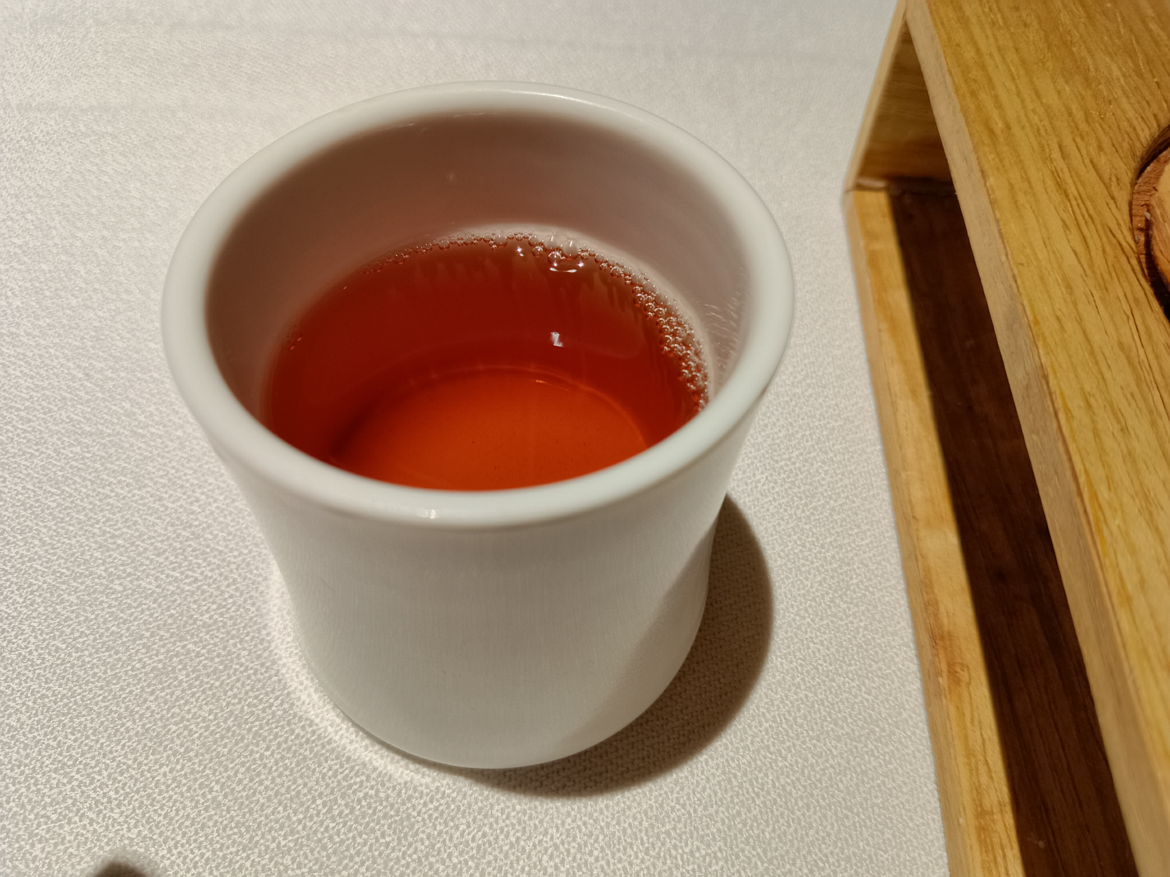 这杯红茶的汤色,真的是很红哦