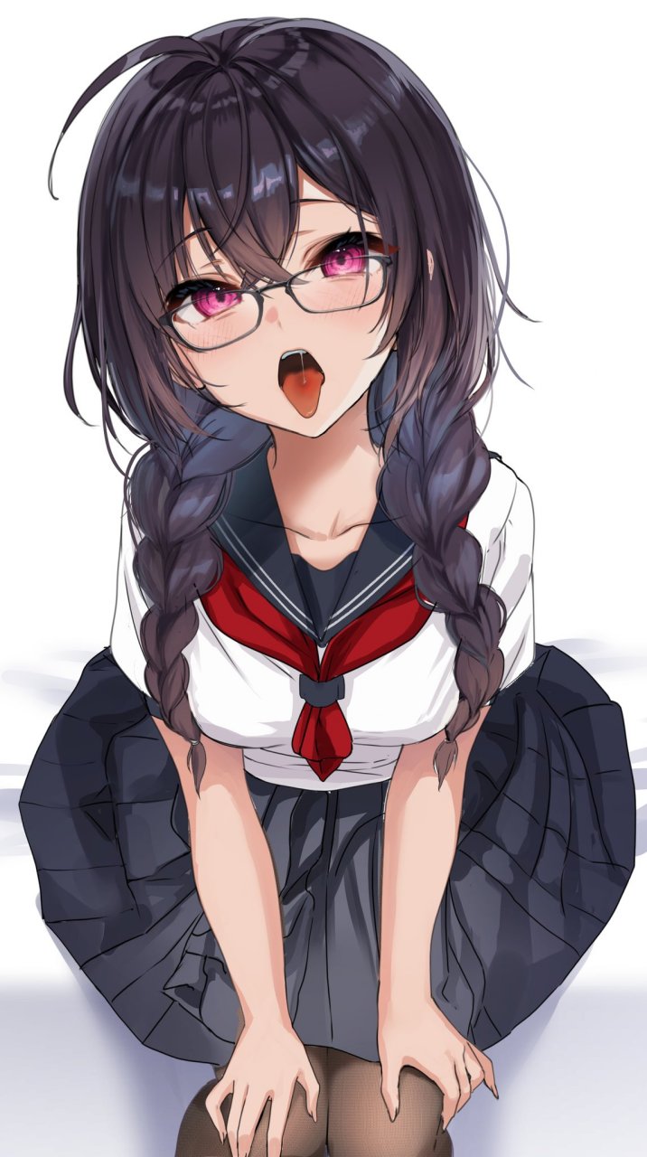 二次元# 水手服眼镜妹,是我喜欢的类型啊[二哈] twi:@ssqseeker