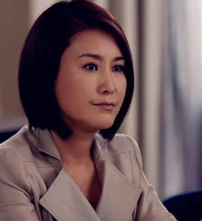 回顾王茜:嫁大自己23岁老公,丈夫离世后,和女儿相依为伴且幸福