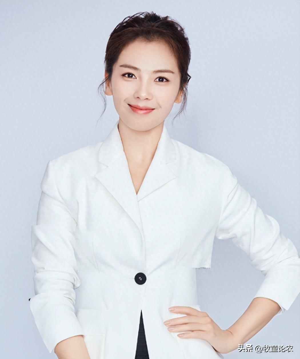 他曾与刘涛同床共枕4年,如今年过六旬依旧未娶,刘涛坦言很愧疚