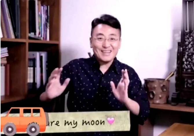 回顾至今未婚的8位大龄男主持人,多人情史简单,各有难言的苦衷