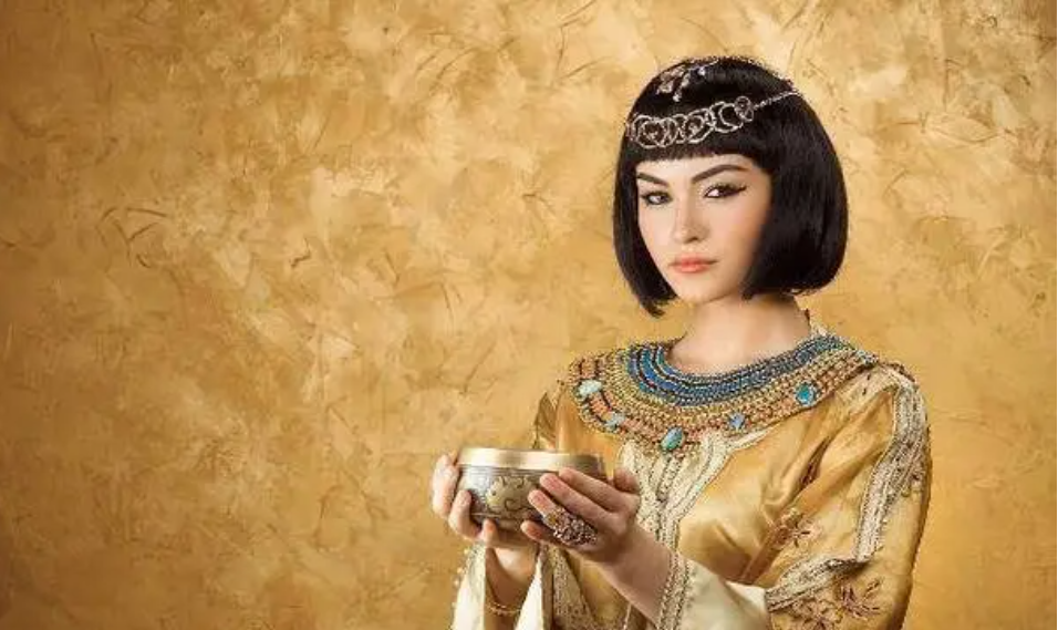 埃及女王是谁图片