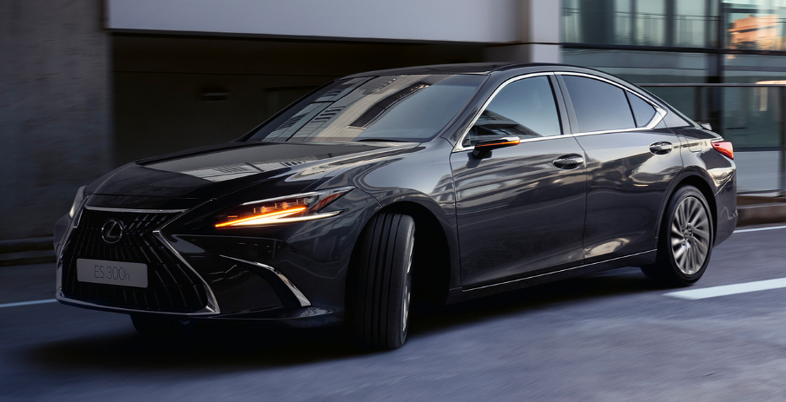 [原文:雷克萨斯终于降价,30万