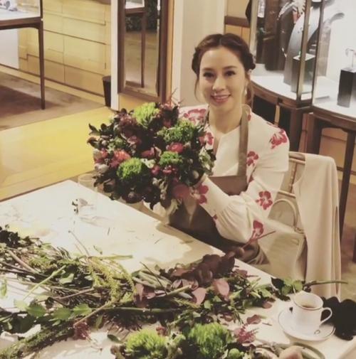 回顾24岁就嫁入豪门的徐子淇,靠的不仅仅是颜值,还有艰辛的付出