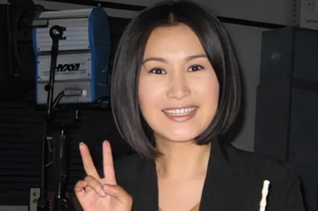 回顾王茜:嫁大自己23岁老公,丈夫离世后,和女儿相依为伴且幸福