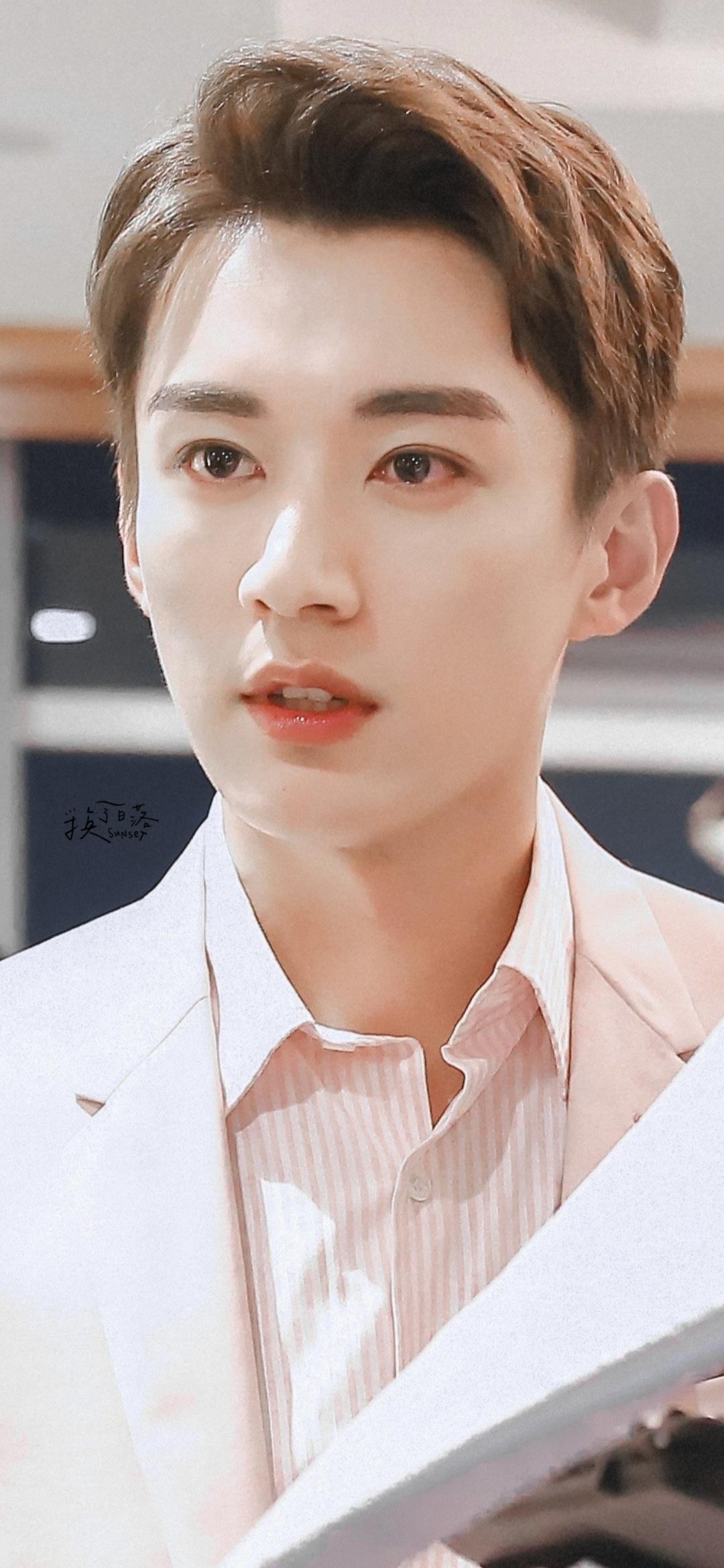 10大古装美男榜单!陈晓眉清目秀,邓为美帅,而他的气质很难超越