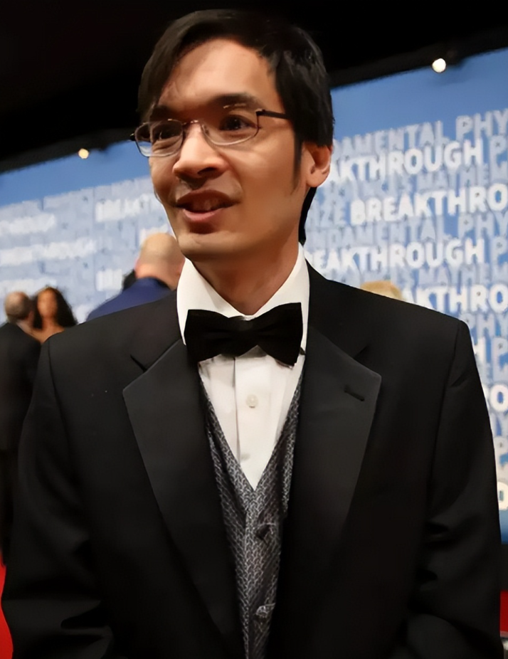 神童陶哲轩:8岁高考760分,智商230远超爱因斯坦,如今怎么样了