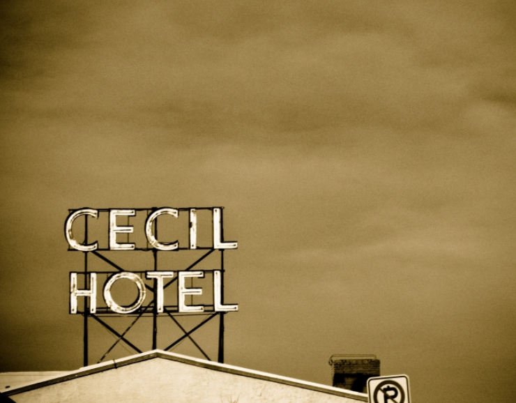 它就是位于洛杉矶市中心塞西尔酒店(hotel cecil)