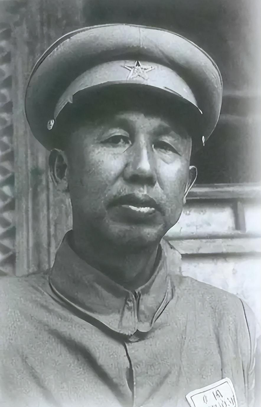 担任解放军军事学院政委,期间,他被告了黑状,一句轻飘飘的"王平早就