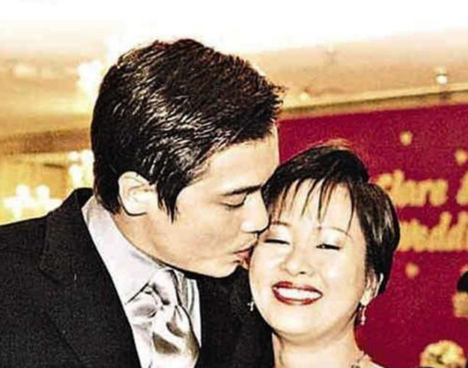 回顾罗嘉良:抛弃相爱28年的发妻,转身投入苏岩怀抱,如今幸福吗