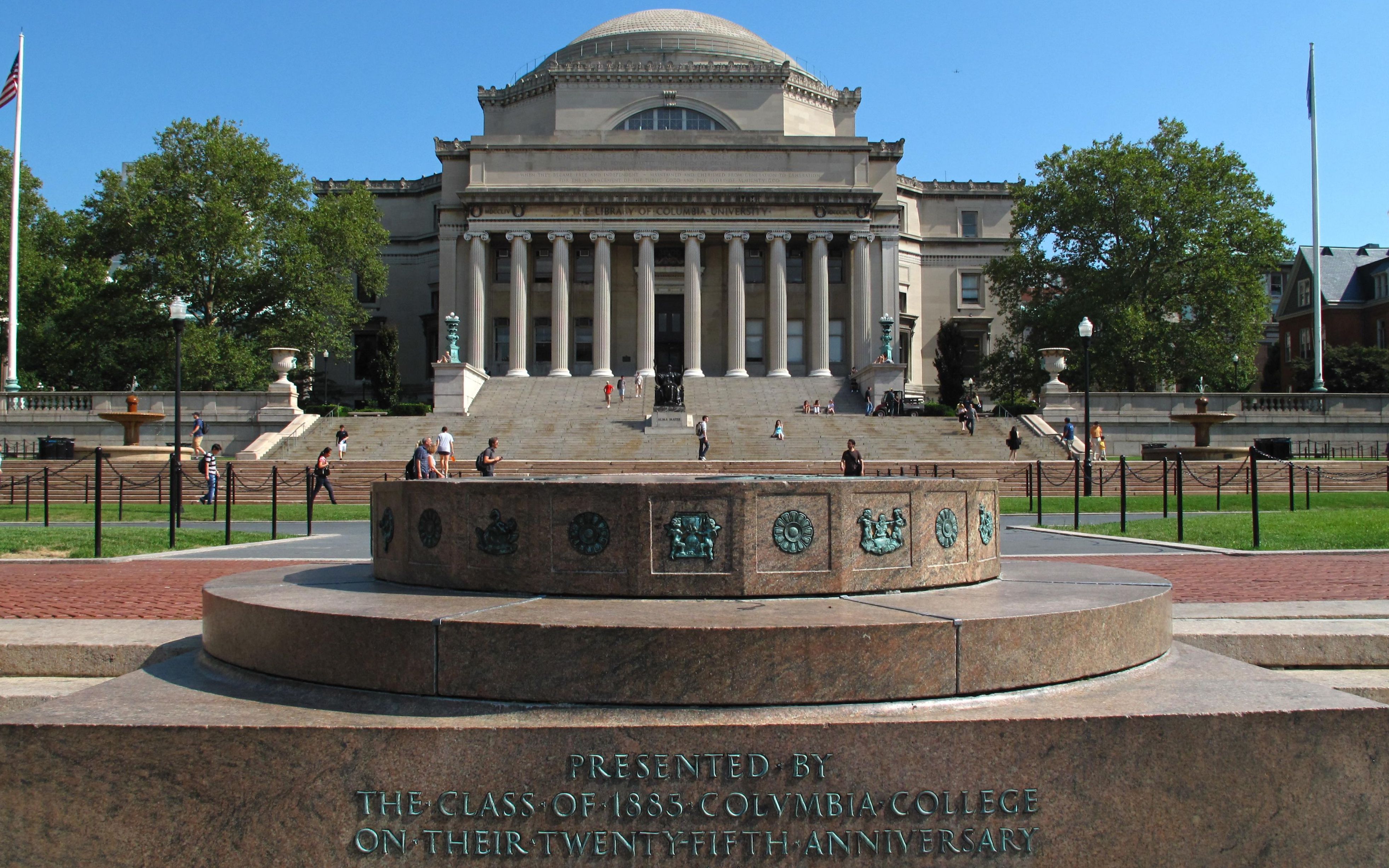 哥伦比亚大学录取全攻略:硬指标与软实力的双重考验