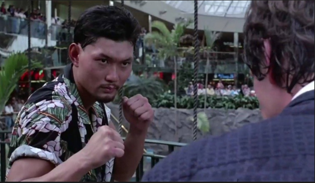 回顾红极一时消失的9位打星现状,有人悄然离世,有人摆摊卖饼