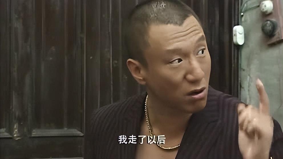 回顾《潜伏》:8位主演生存状况差距大,有人嫁富豪,有人入狱
