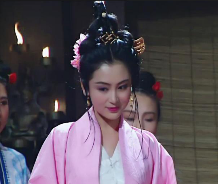 回顾29年后看央视《三国演义》,才发现剧中女演员们个