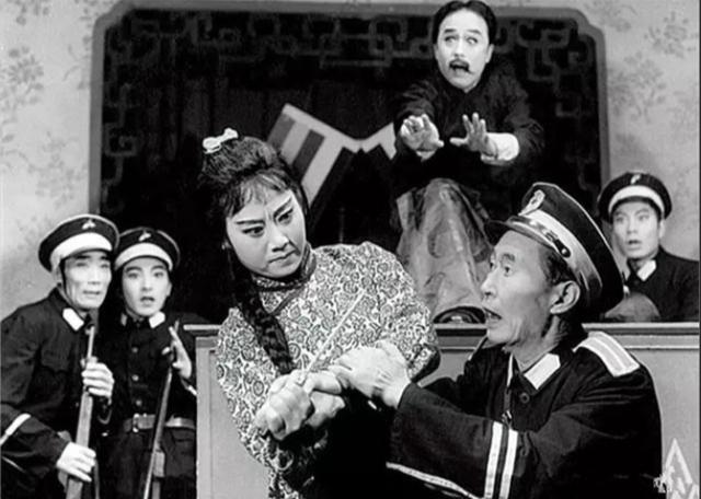 杨三姐告状:真实民国奇案,它成功背后与"青天"无关,纯属偶然