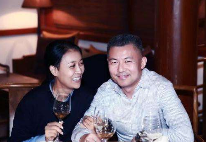 回顾那英:被前任欺骗感情未婚先孕,如今和儿子被孟桐宠成宝