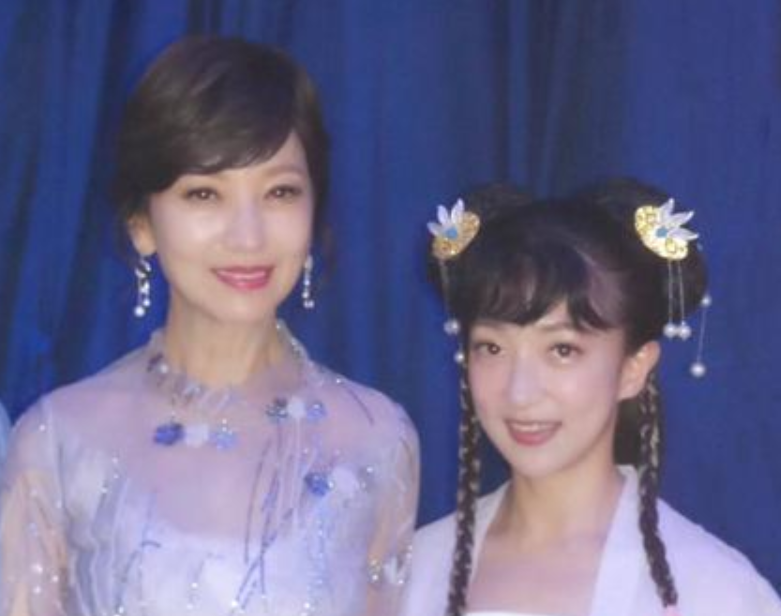 目前苏育玄仍在影视行业发展,主要精力在音乐剧和话剧,女大十八变,很