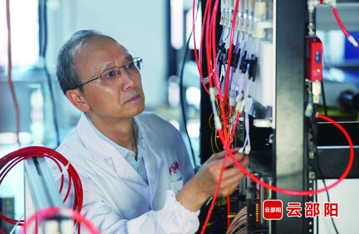 ����Ժʿ���¼��̽�������͸��ܡ������������й���ѧԺԺʿ������