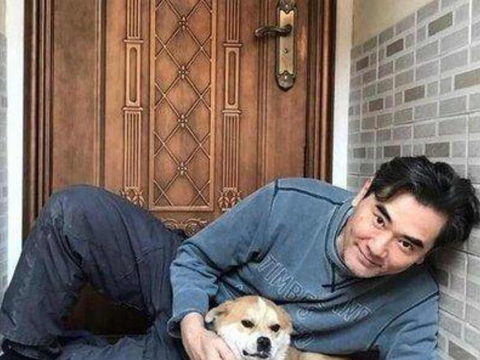 回顾赵文瑄:一生未婚未育62岁回归田园,连周迅都曾对他一见倾心