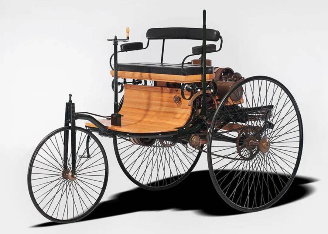 中国车企夺命狂奔:百年汽车市场终于迎来"中国卷"