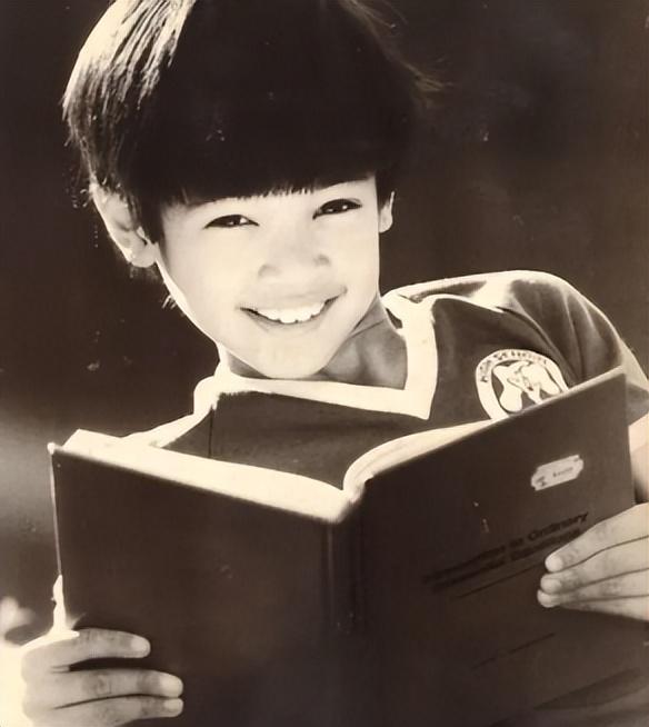 神童陶哲轩:8岁高考760分,智商230远超爱因斯坦,如今怎么样了