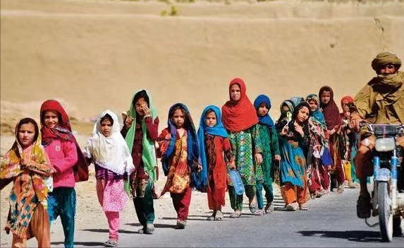 阿富汗人口图片