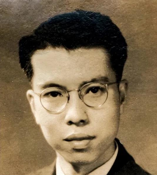 1948年,男子不顾妻子反对,把出生3天的女儿放在手术