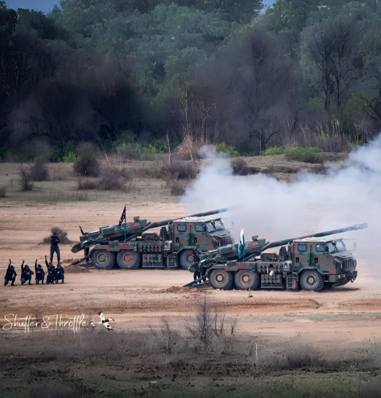本来中国的155榴弹炮巴基斯坦就非常喜欢,之前买了236门,现在又买了