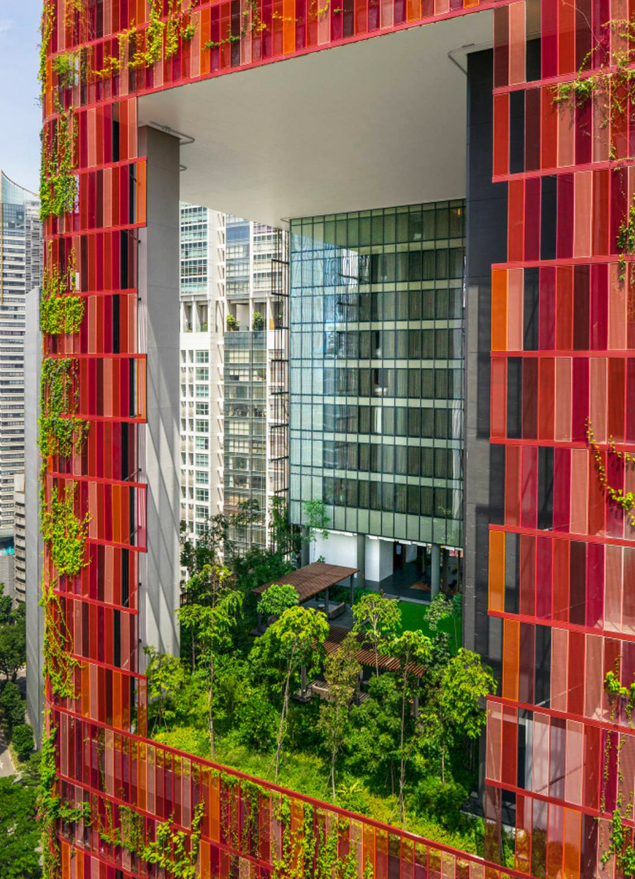 豪亚酒店:绚丽热情的空中花园  豪亚(oasia)酒店是位于新加坡中央