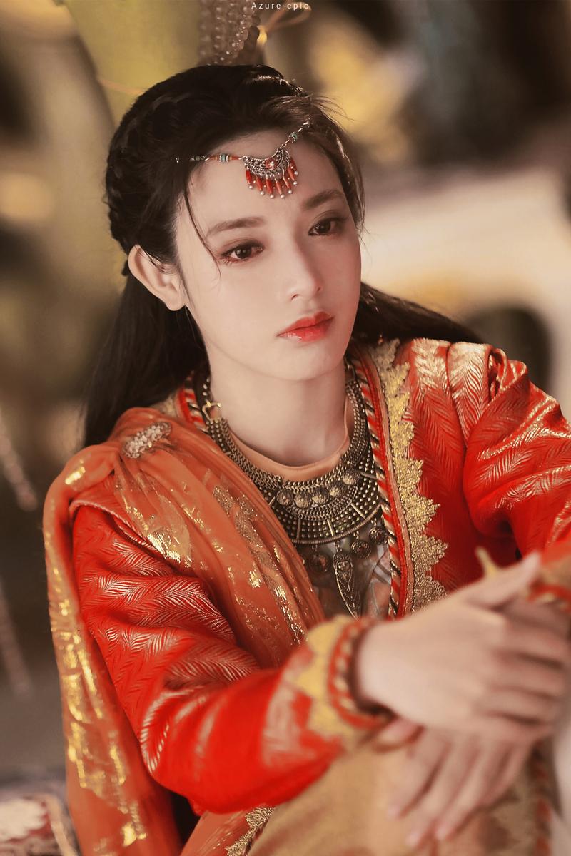 《东宫》剧照,红衣小枫也太惊艳了#娱乐最前沿# #每日娱乐播报