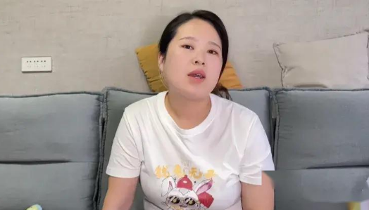 超小厨:婷妹三胎首公开,婆婆老公特别开心,网友直言:没必要!