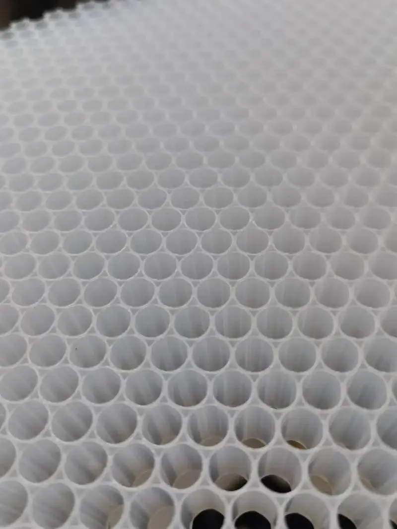 对位芳纶纸蜂窝芯