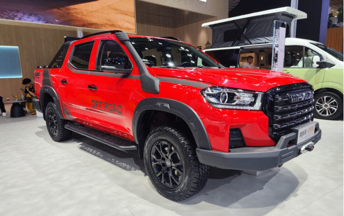 2024北京车展之商用车:皮卡类最多,轻客,客货两用,房车类次之