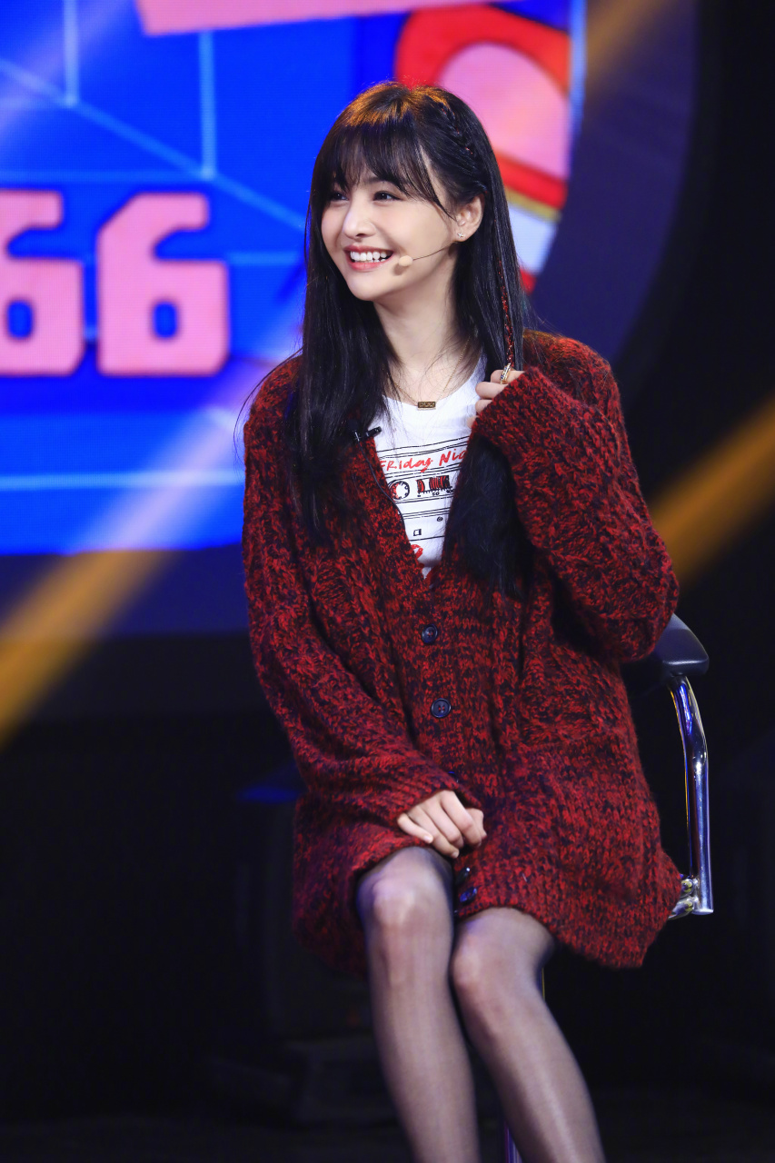 郑爽近况成谜,众说纷纭,求知情人士解惑.