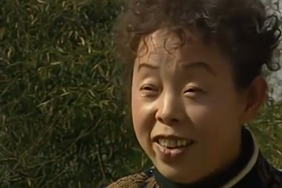 2006年河南两女子做了34年闺蜜后,突发奇想做dna,才知道是亲姐妹